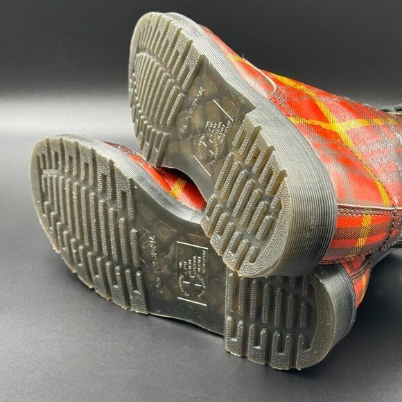 Dr. Marten 1460 Tartan Backhand Straw Grain Boots - Picture 7 of 9